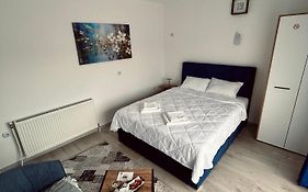 Greenhill Apartments