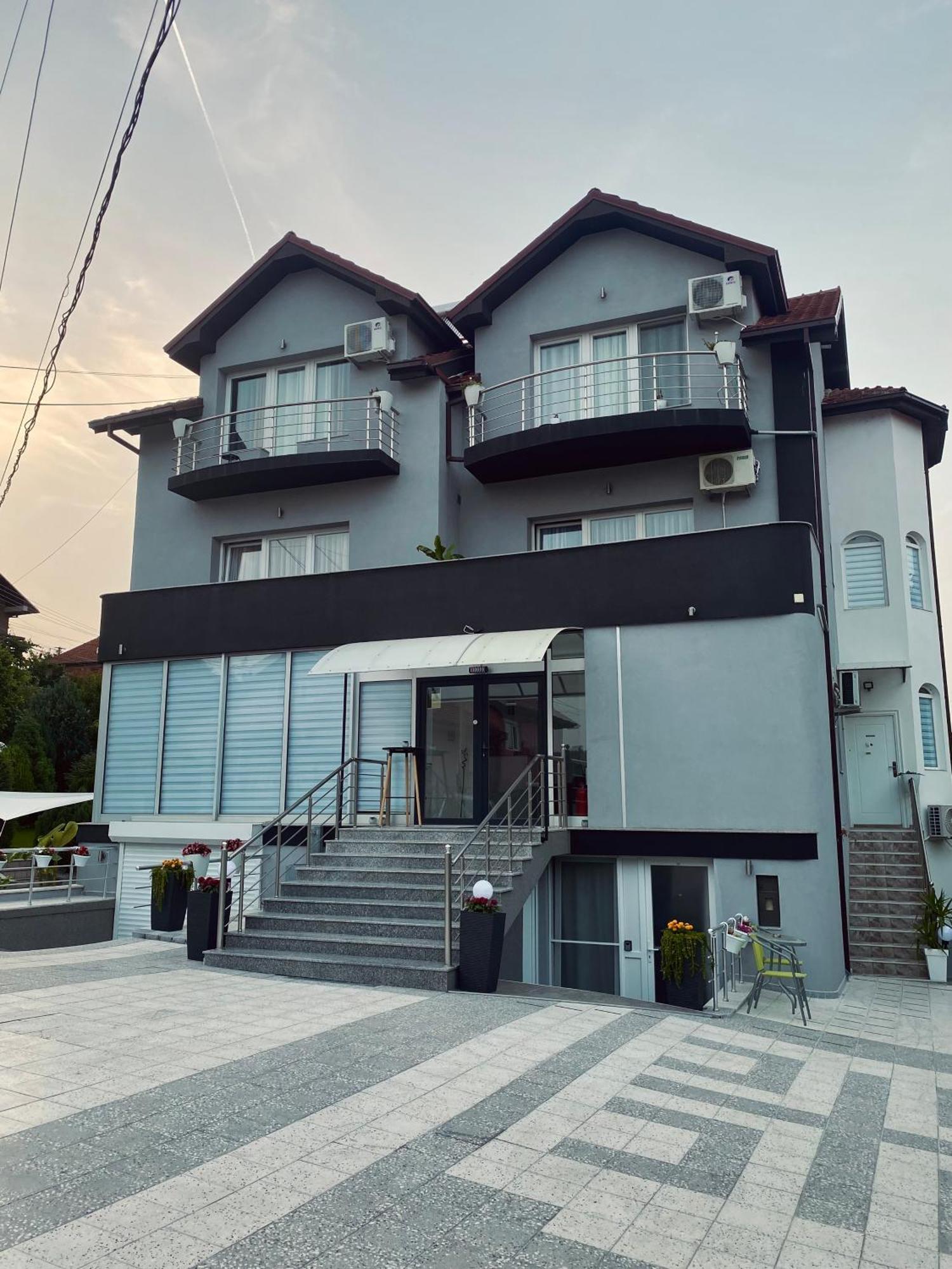 Greenhill Apartments Kumanovo Exterior photo